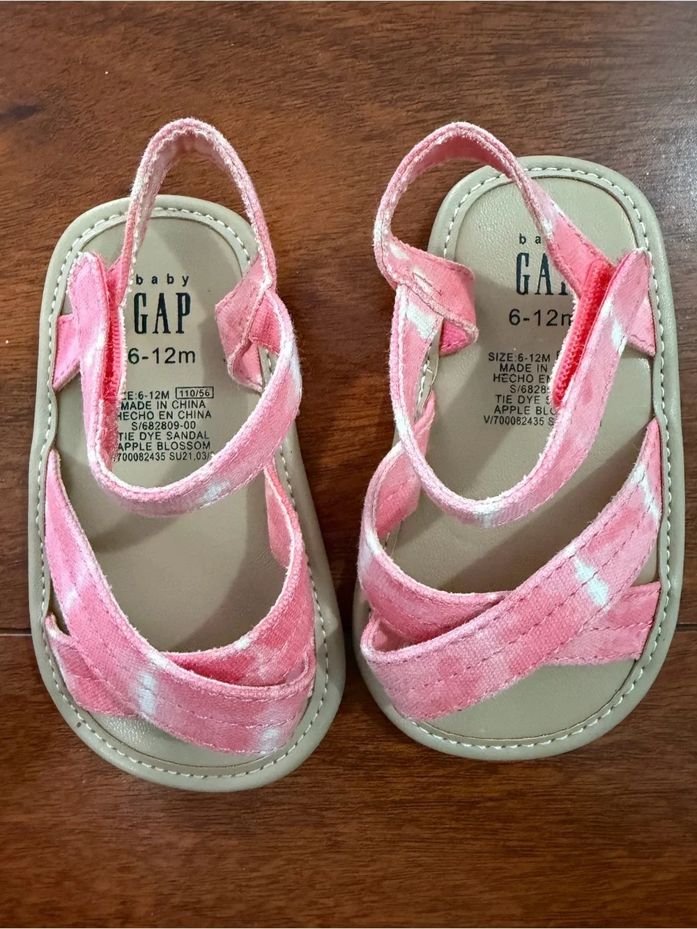 GAP Pink Tie-Dye Toddler Sandals Size 6-12M